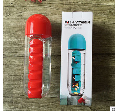 Two-in-One Medicine Bottle, Water bottle with medicine box, 7 compartments, Outdoor portable