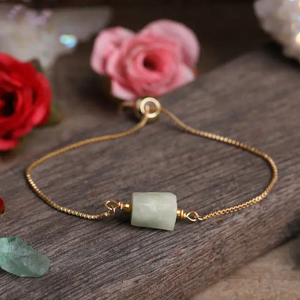 Adjustable Women’s Metal Chain Bracelet with Prismatic Stones