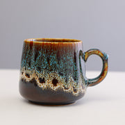Ceramic coffee mug with large capacity, gift for coffee lover.