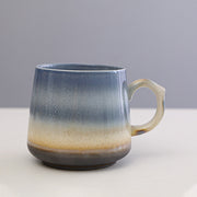 Ceramic coffee mug with large capacity, gift for coffee lover.