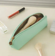 Chic Leather Makeup Brush Bag